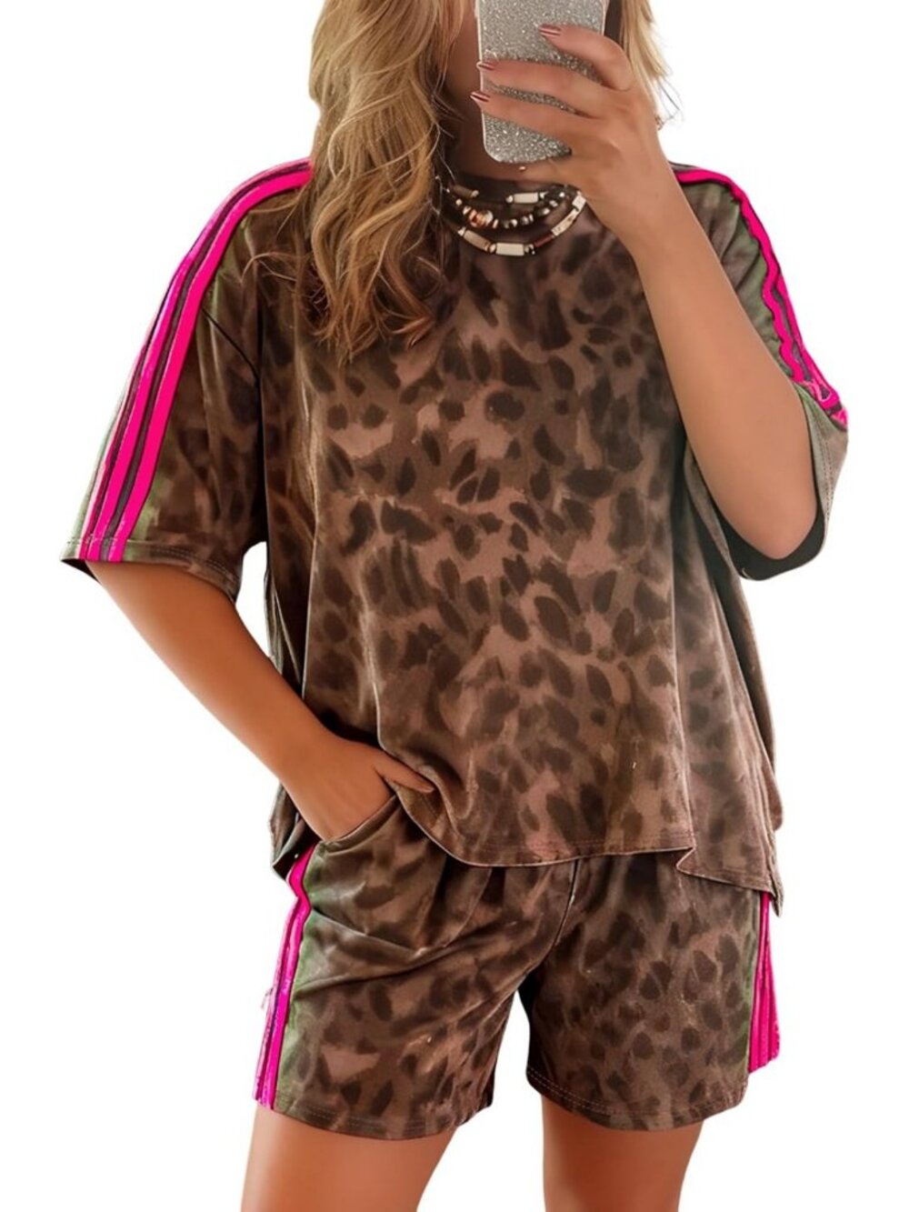 Trendy Women's 2-Piece Striped Leopard Print Outfit Set - Stylish & Chic Fashion